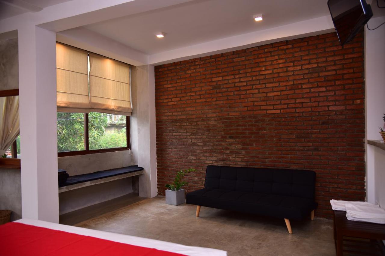 Lily Holiday Apartments ヒッカドゥワ エクステリア 写真