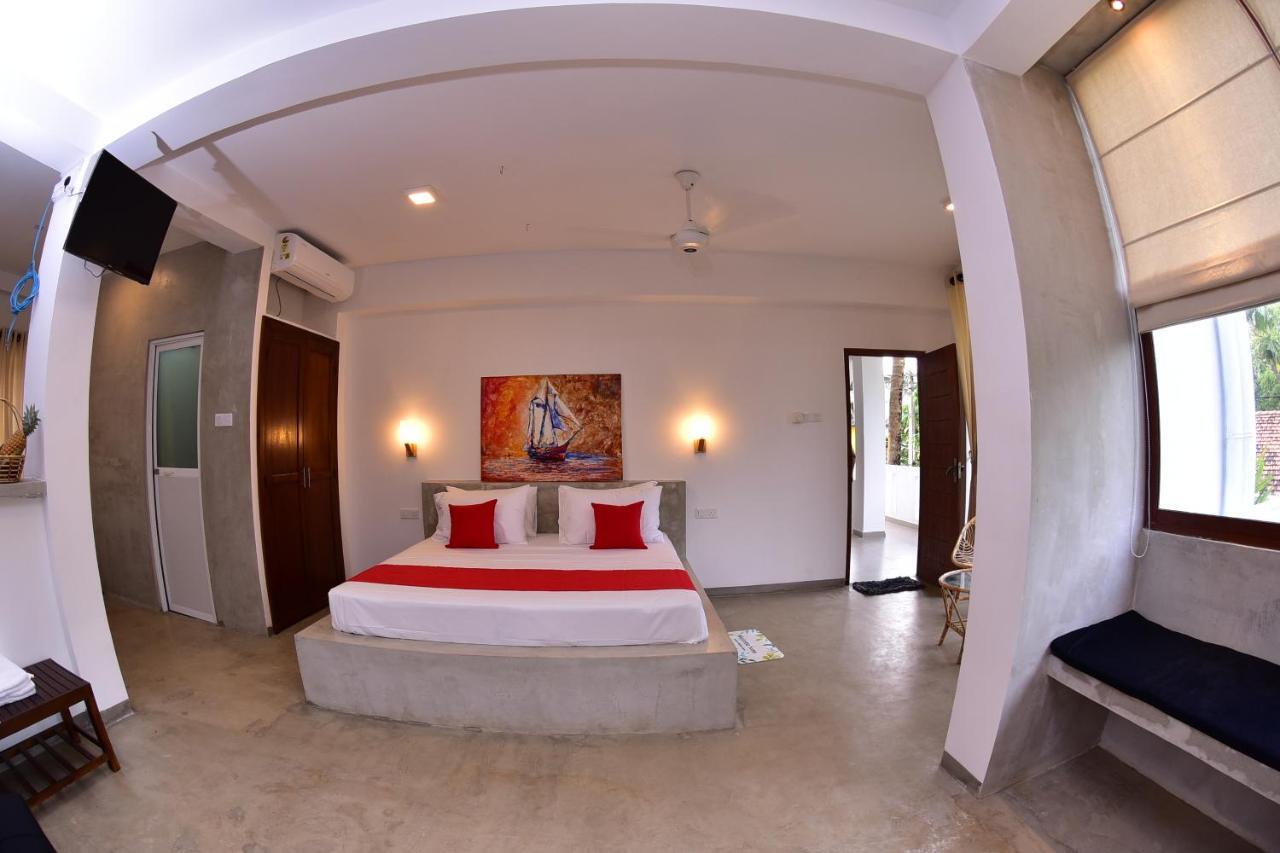 Lily Holiday Apartments ヒッカドゥワ エクステリア 写真