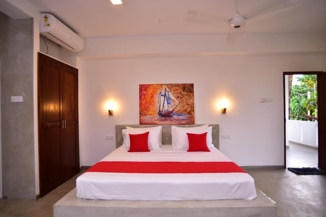 Lily Holiday Apartments ヒッカドゥワ エクステリア 写真
